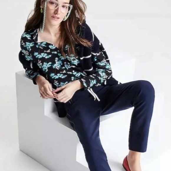 J. Crew Silk Botanical Bees Printed Button Down Blouse - 6 - Picture 3 of 14